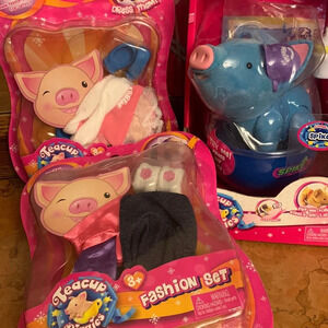 Toy Teck Teacup Piggies Talking Pig & 2 Fashion sets Outfits NEW